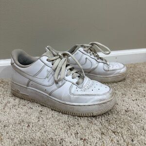 NIKE AF1 White Sneakers